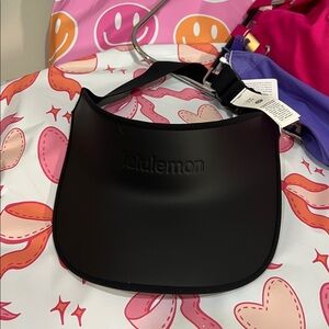 NWT LULULEMON SWEATBAND FORMED BLACK VISOR SMALL MEDIUM ADJUSTABLE FIT